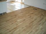 SOLID OAK FLOORING